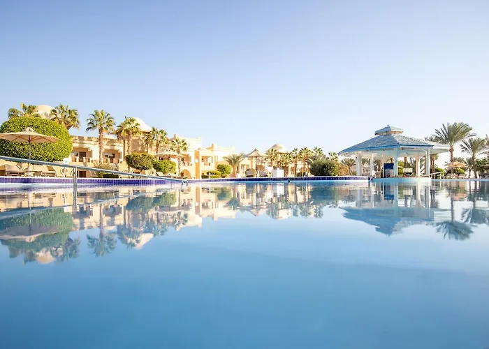 Resort Srnty Sea Reef - Ex Serenity Alpha